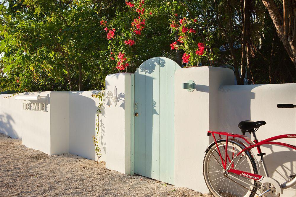 Idle Awhile Cliffs Hotel Negril Exterior photo